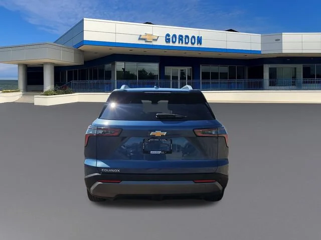 Used 2025 Lakeshore Blue Metallic Chevrolet LT image 4
