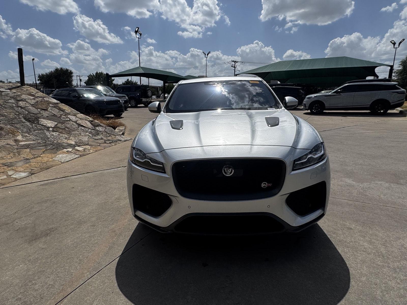 Used 2020 Indus Silver Metallic Jaguar SVR V8 image 15