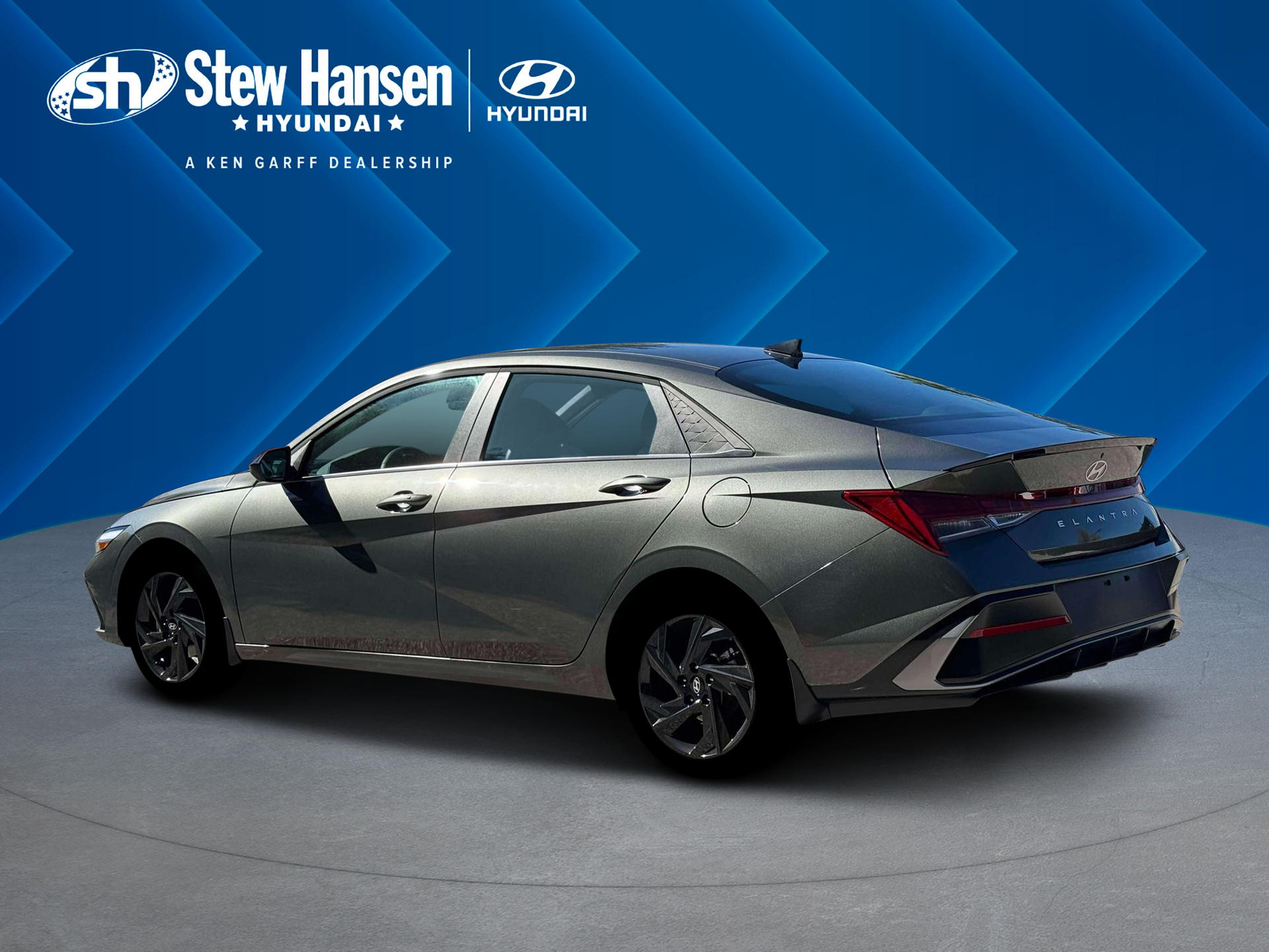 New 2026 Amazon Gray Hyundai SEL Sport Premium image 23