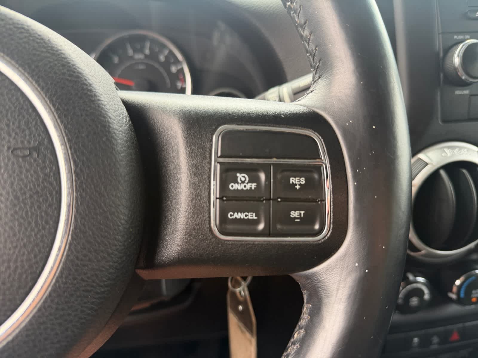 Used 2015 Hydro Blue Pearl Coat Jeep Sahara image 33
