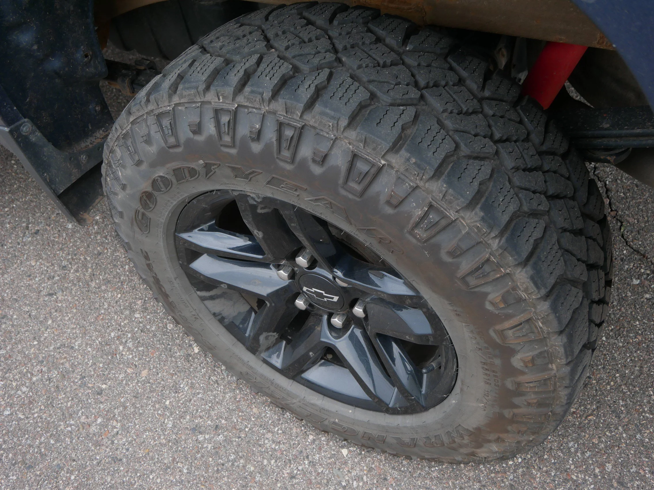 Used 2021 Northsky Blue Metallic Chevrolet LT Trail Boss image 15