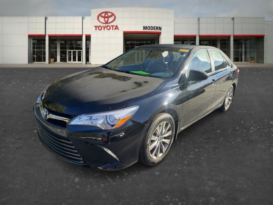 Used 2015 Attitude Black Toyota XLE image 1