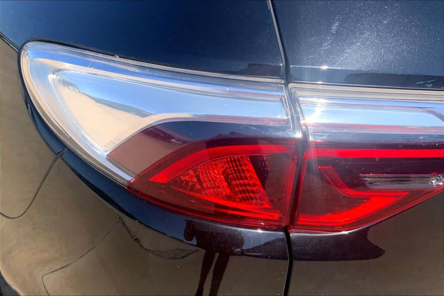 Certified Used 2023 Ebony Twilight Metallic Buick Essence image 27