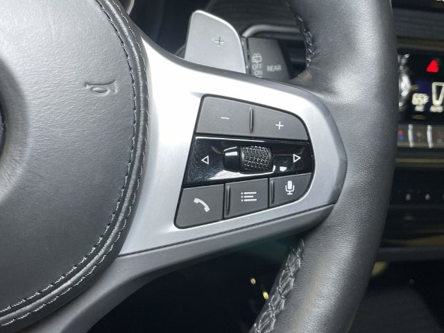 Used 2022 Black BMW xDrive30i image 40