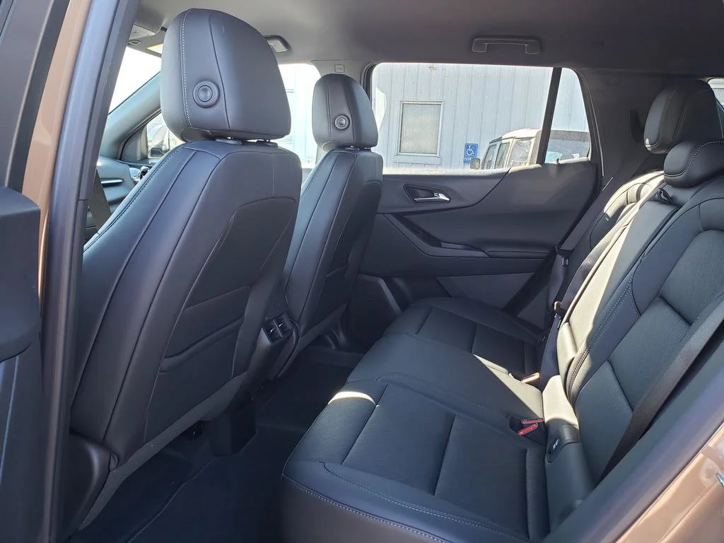 New 2027 Brown Chevrolet LT image 16