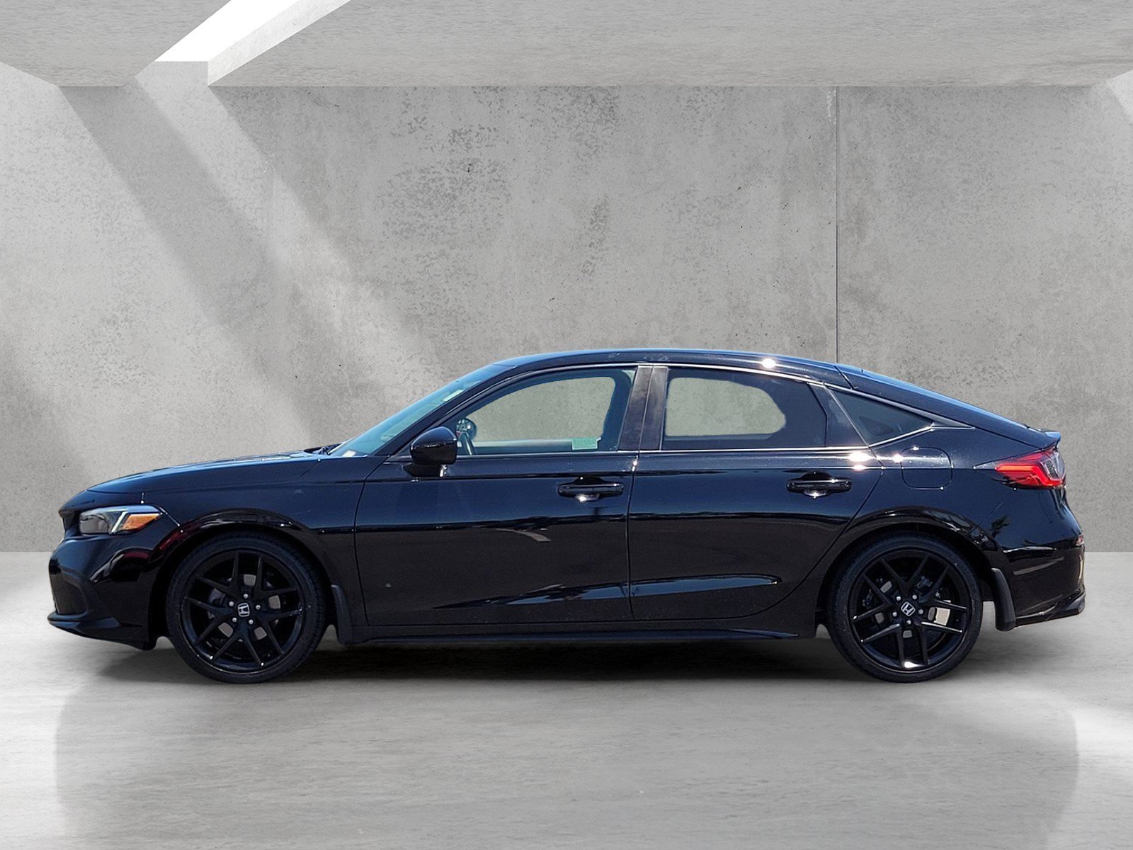 2024 Honda Civic Hatchback Sport - Photo 8