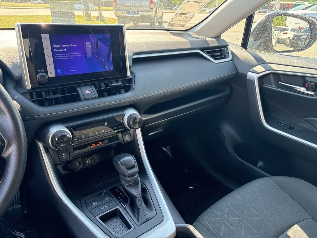 Used 2024 Silver Toyota XLE image 20