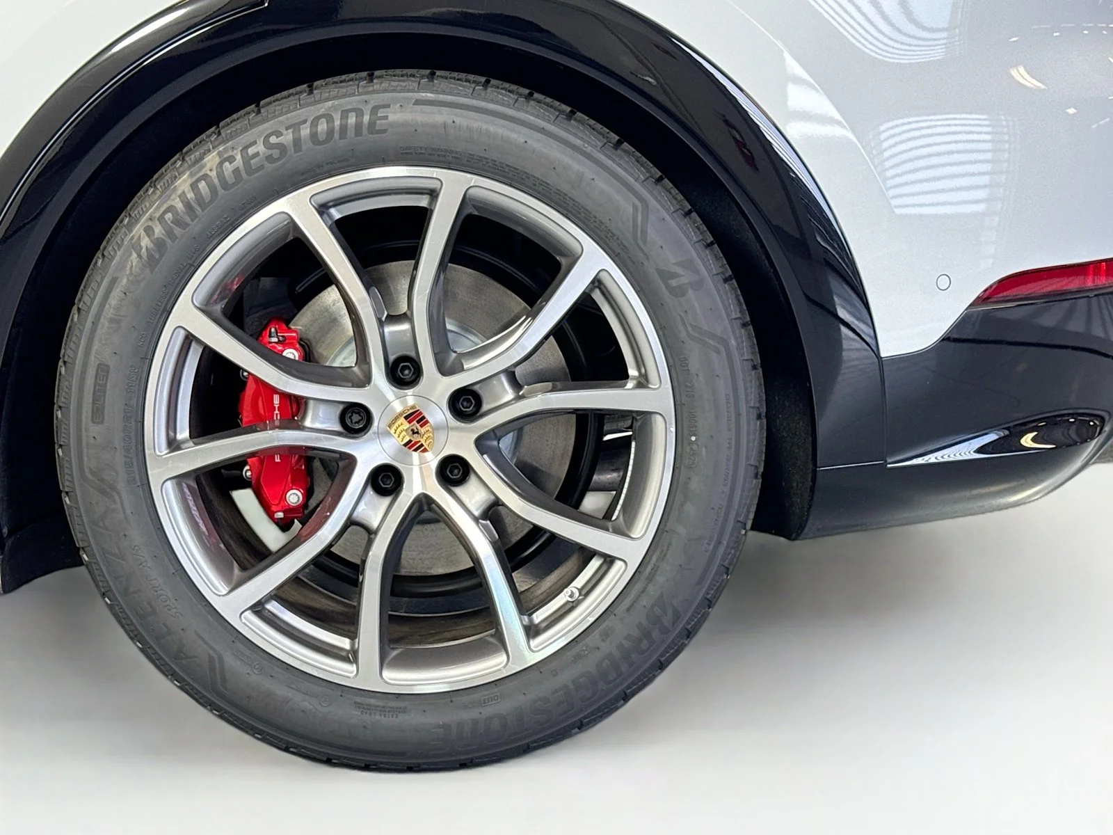 New 2026 Carrara White Metallic Porsche GTS image 24