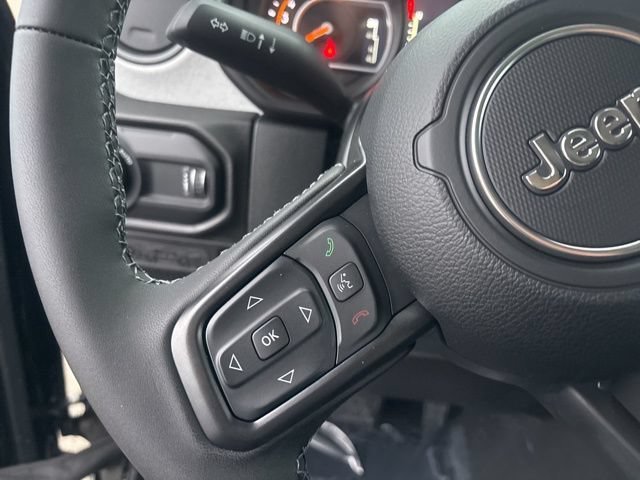 New 2026 Black Clear-Coat Exterior Paint Jeep Sport S image 18