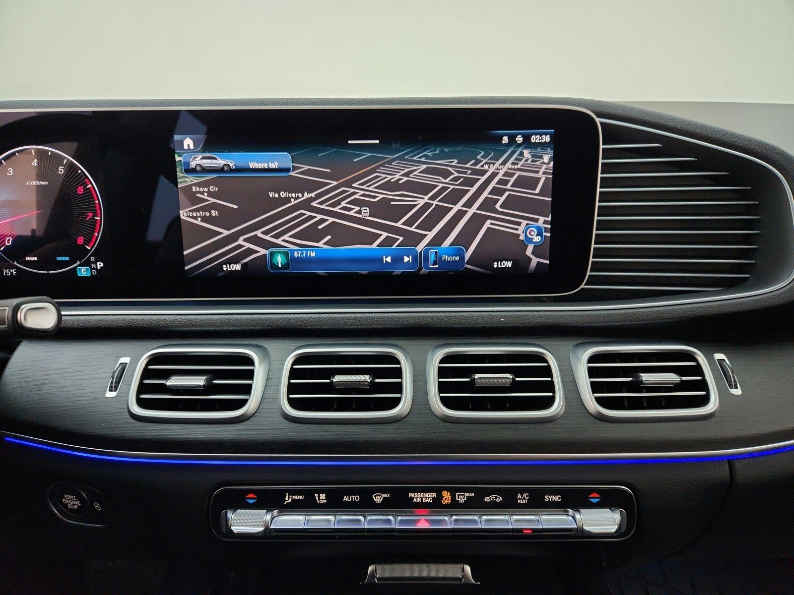 Certified Used 2024 Obsidian Black Metallic Mercedes-Benz GLE 450 image 19