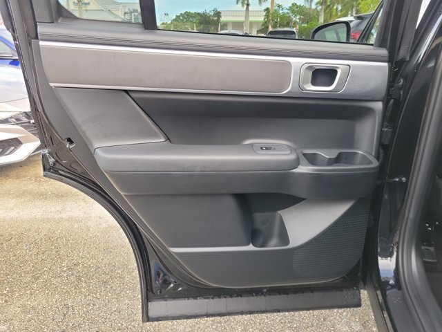 2026 Hyundai Santa Fe SE - Photo 10