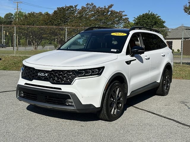 Used 2023 White Kia X-Line SX Prestige image 5