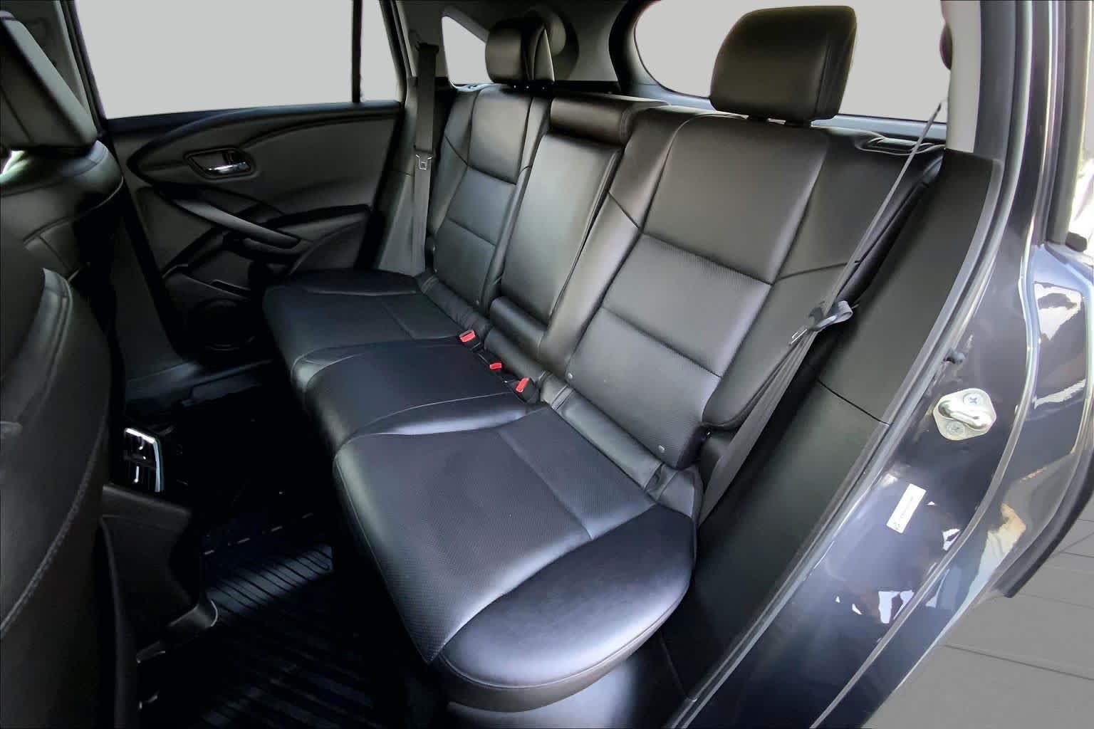 Used 2016 Graphite Luster Metallic Acura Tech/AcuraWatch Plus Pkg image 18