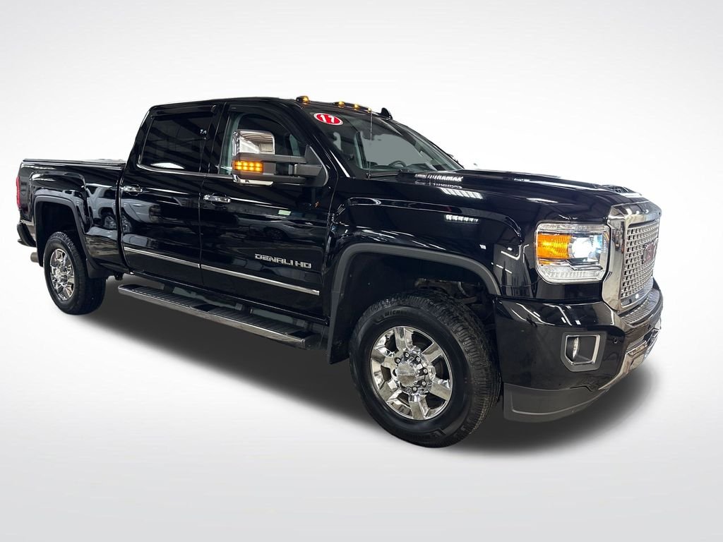 Used 2017 Black GMC Denali image 8