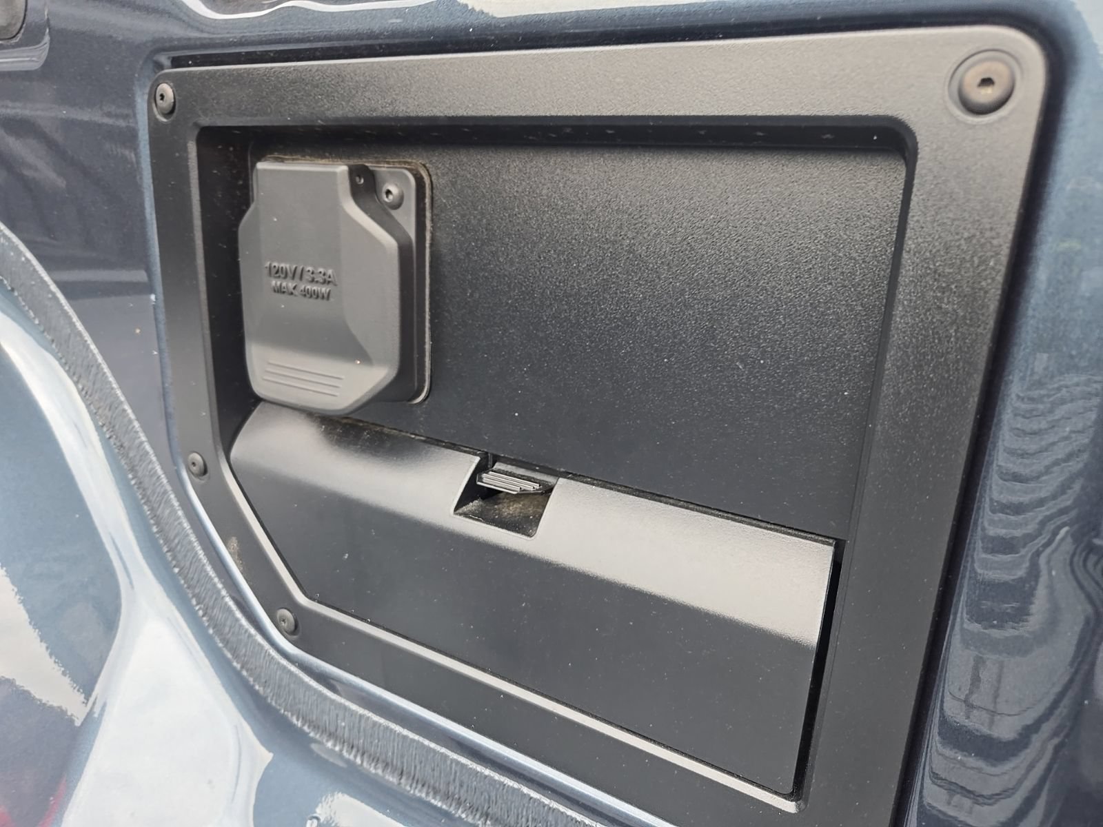2026 GMC Sierra EV Elevation - Photo 14