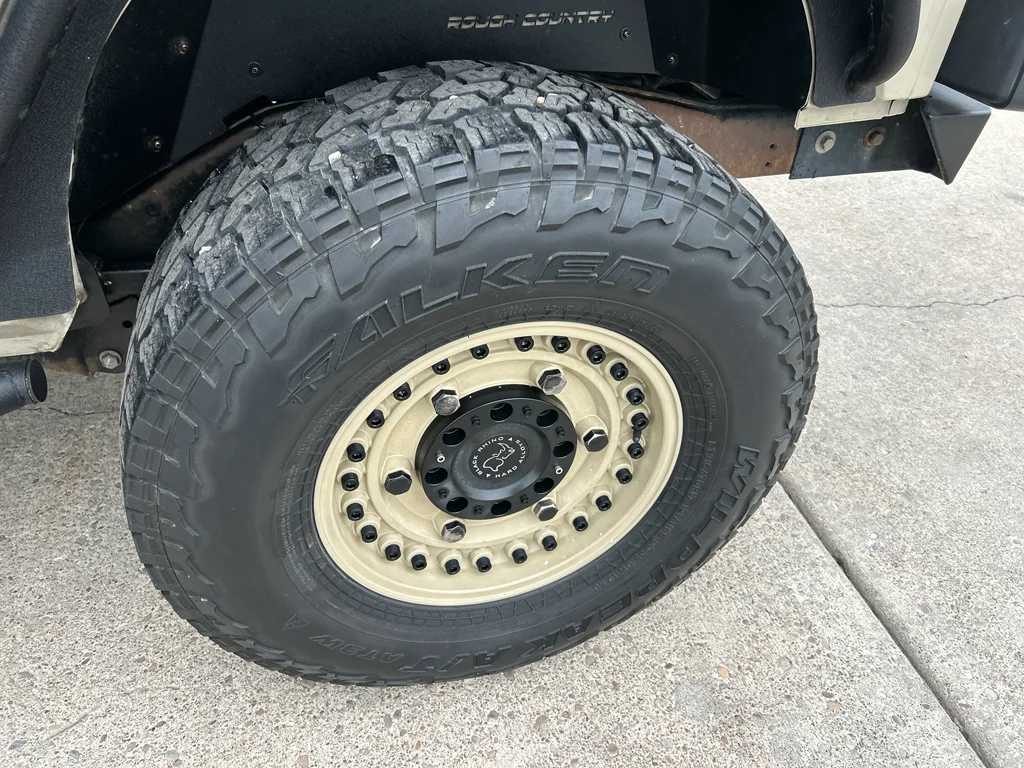 Used 2017 Gobi Clearcoat Jeep Rubicon image 23