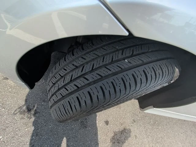 Used 2008 Silver BMW 328i image 18