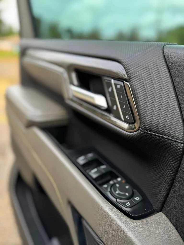 2024 Chevrolet Silverado 2500HD ZR2 - Photo 47