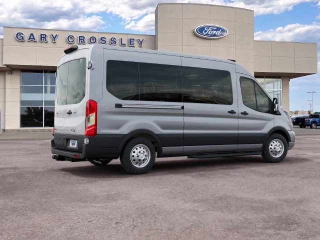 New 2027 Silver Ford XLT image 6
