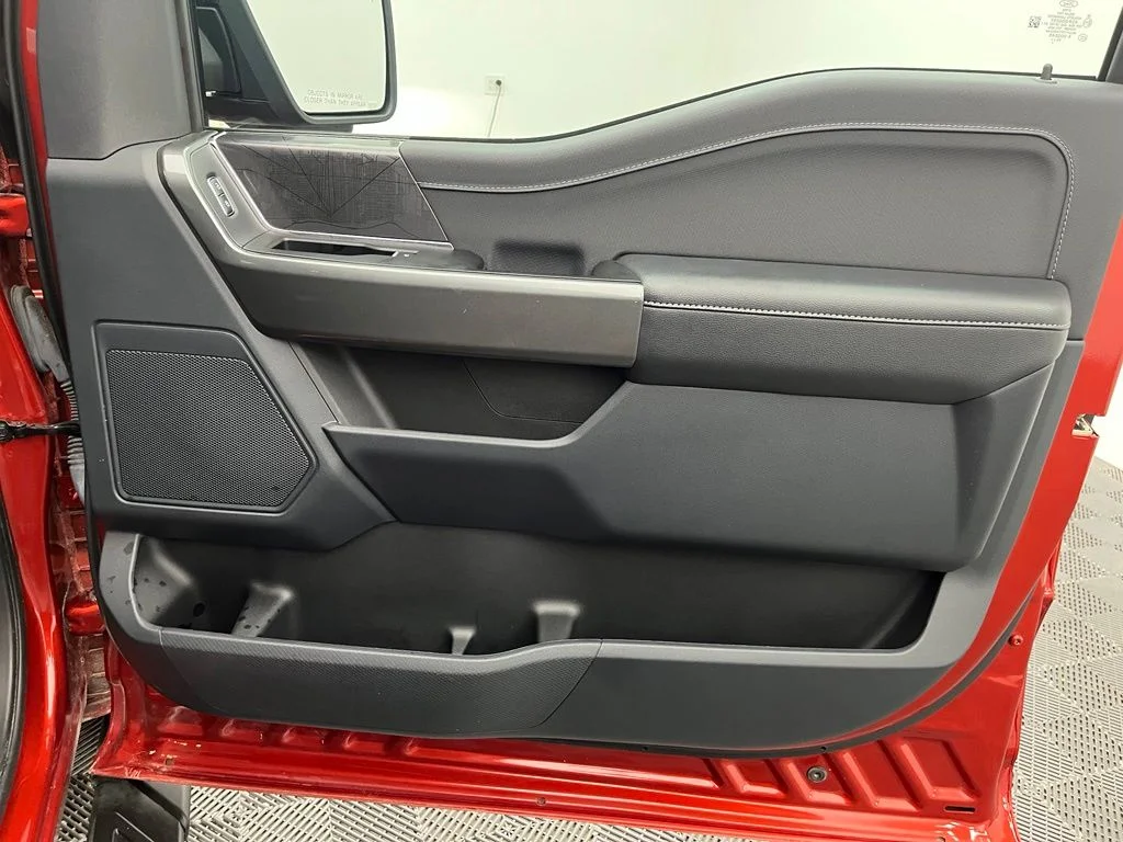 Used 2023 Red Ford XLT image 29