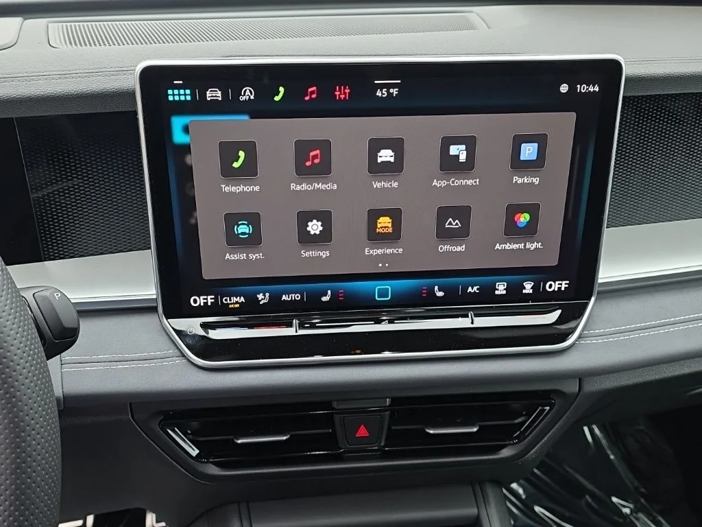 2026 Volkswagen Tiguan SE R-LINE BLACK - Photo 10