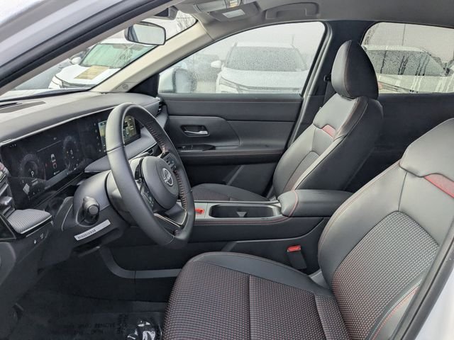 2025 Nissan Kicks SR - Photo 16