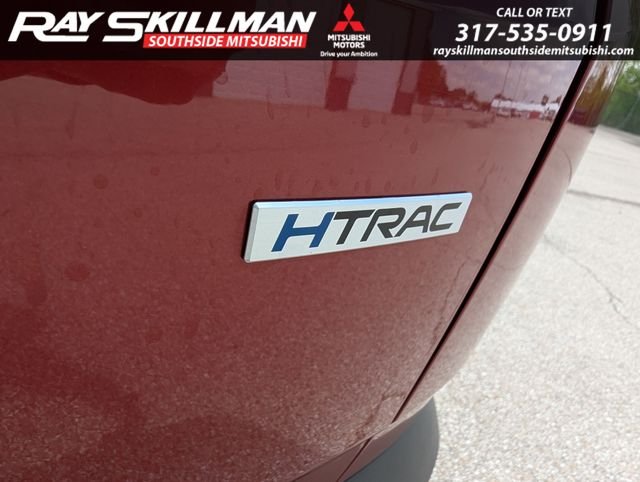 Used 2025 Red Hyundai SEL image 8