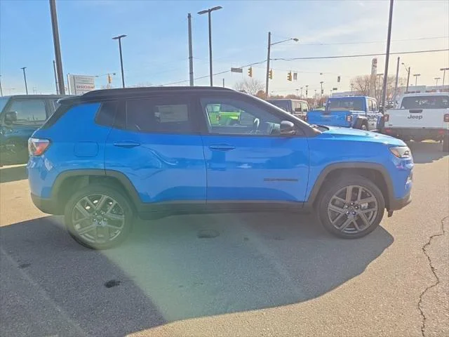 New 2026 Hydro Blue Pearl-Coat Exterior Paint Jeep Limited image 10