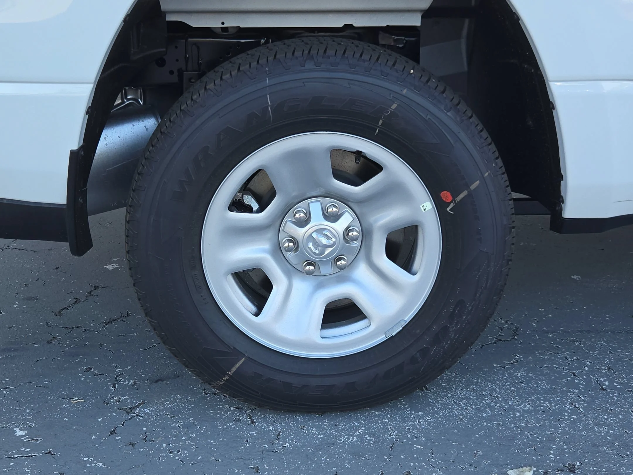 2026 RAM 1500 Tradesman - Photo 13