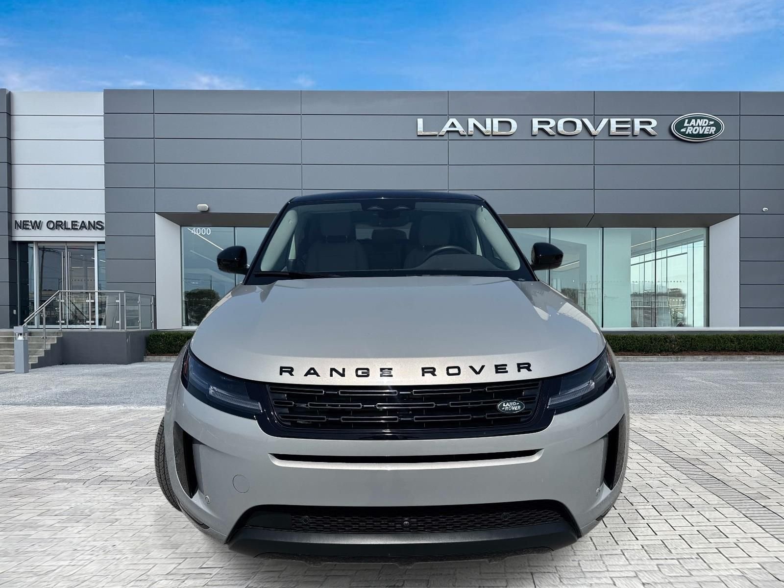 Certified Used 2025 Silver Land Rover S image 4