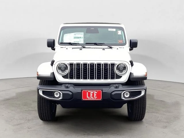 New 2026 Bright White Clearcoat Jeep 4-DOOR SAHARA image 9