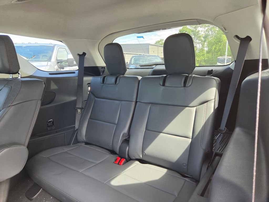 New 2026 Star White Metallic Tri-Coat Ford Active image 23