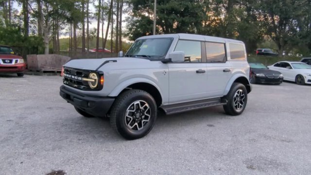 New 2026 Avalanche Gray Ford Outer Banks® image 78