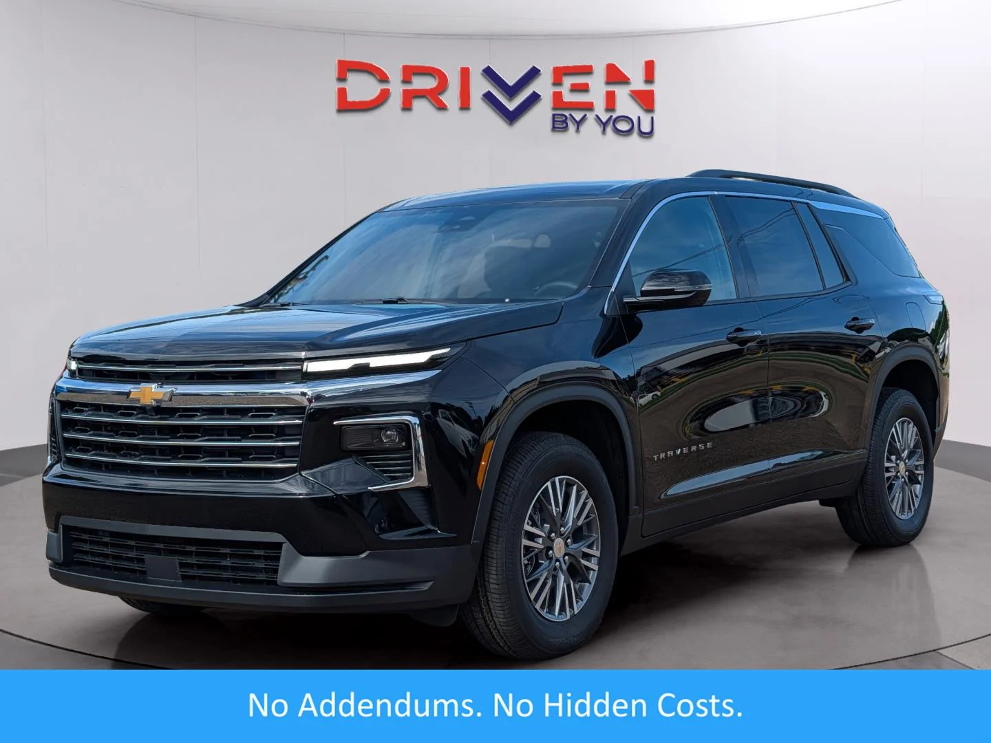 2026 Chevrolet Traverse FWD LT's photo