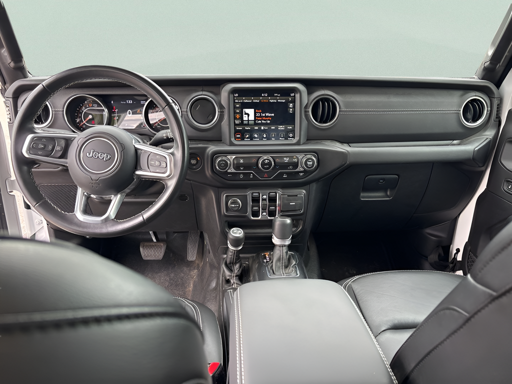 Used 2022 White Jeep Overland image 20