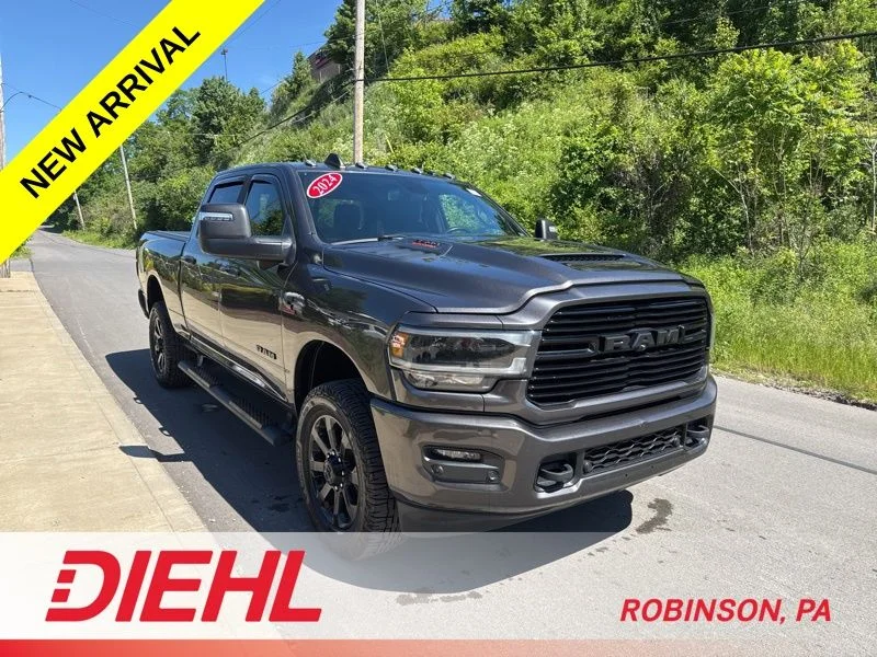 2024 RAM 3500 Laramie 4X4 Crew Cab SWB's photo