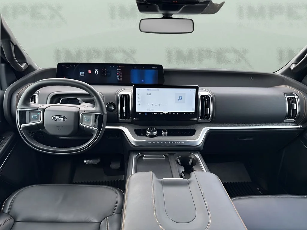 Used 2025 Gray Ford Tremor image 14