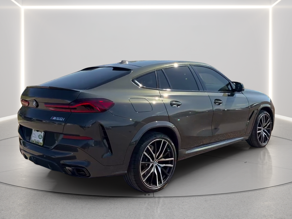 Used 2025 Gray BMW M60i image 5