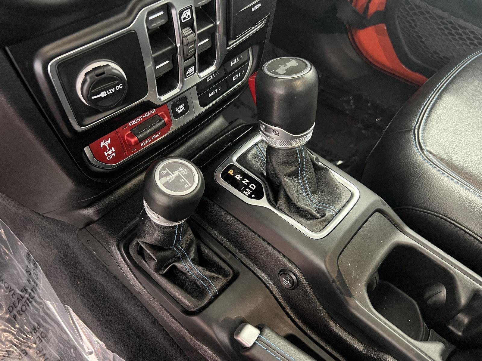 Used 2023 Punkn Metallic Clearcoat Jeep Rubicon image 19