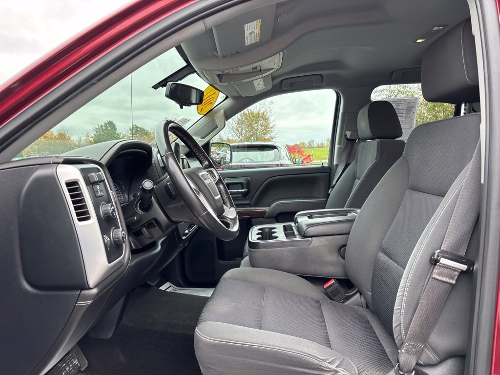 Used 2017 Red GMC SLE image 10