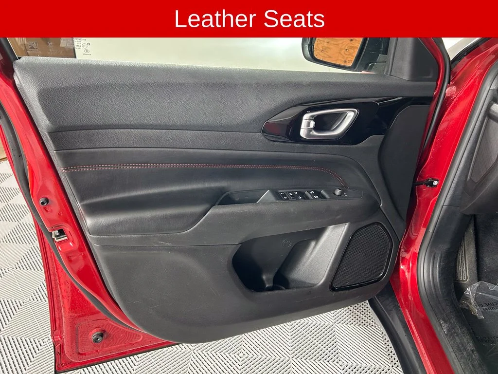 Used 2025 Red Jeep Trailhawk image 10