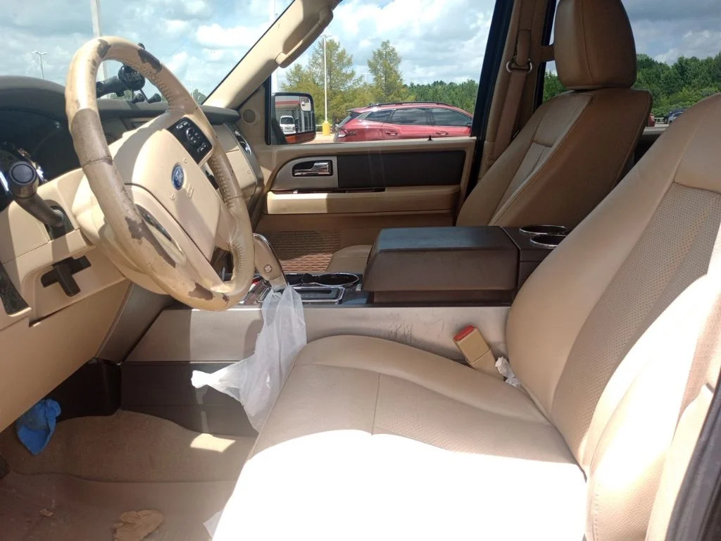 Used 2013 Black Ford  image 9