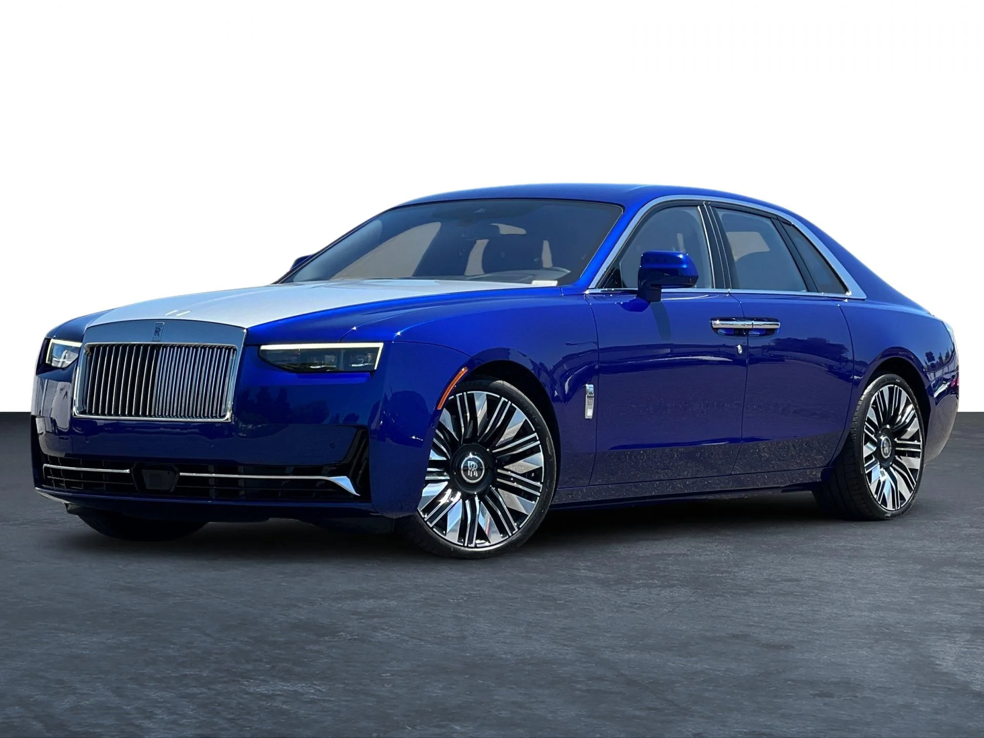 Certified Used 2026 Blue Rolls-Royce  image 2