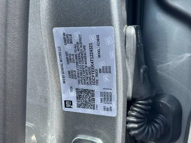 New 2026 Sterling Gray Metallic Chevrolet Trail Boss image 18