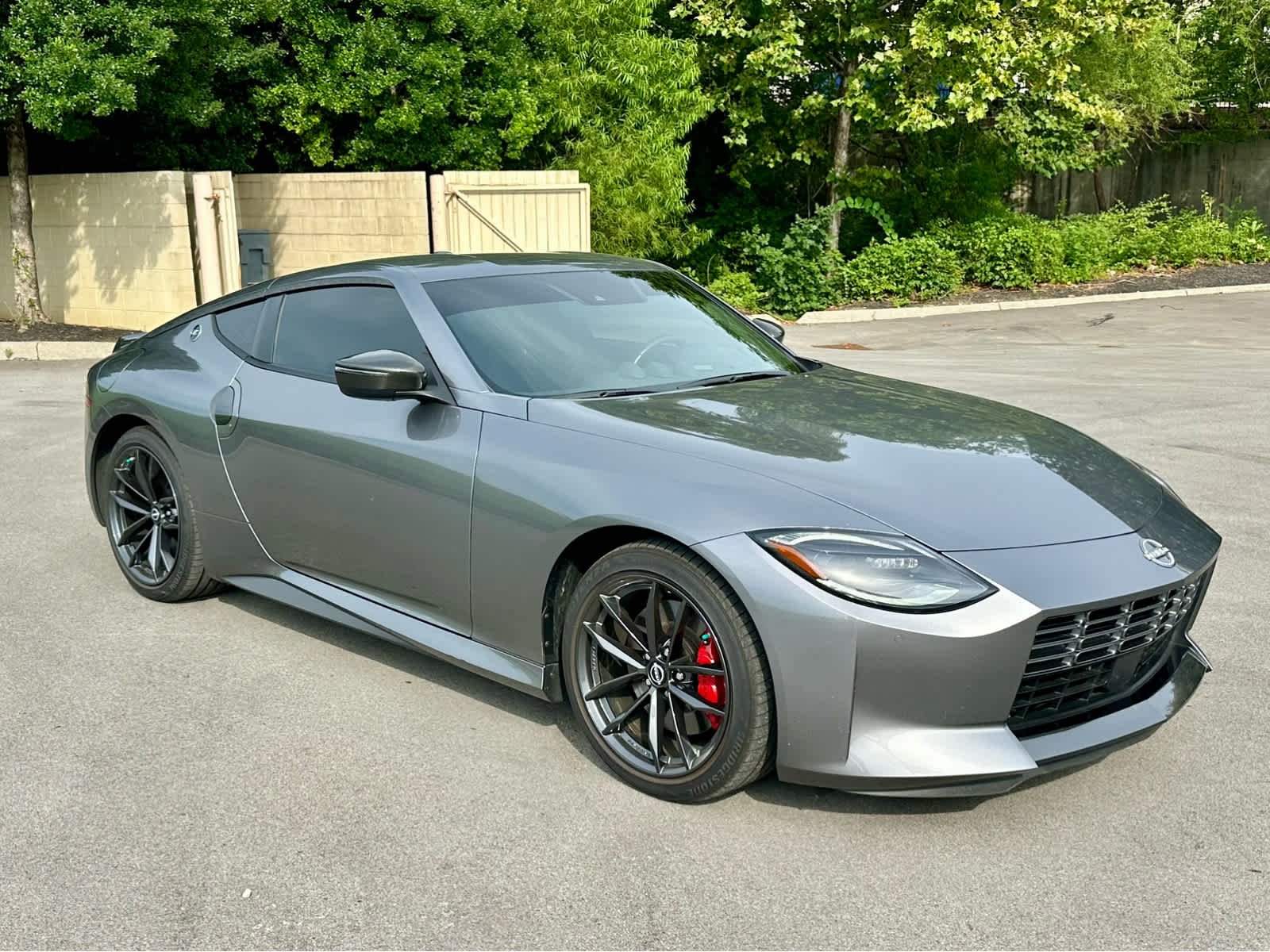 Used 2024 Gun Metallic Nissan Performance image 3