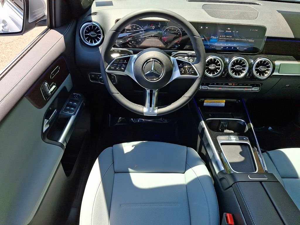 New 2026 Cirrus Silver Metallic Mercedes-Benz GLB 250 image 7