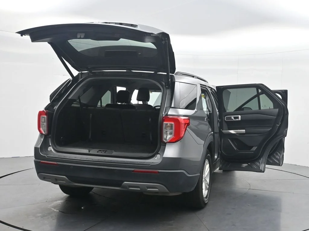 Used 2022 Carbonized Gray Metallic Ford XLT image 44