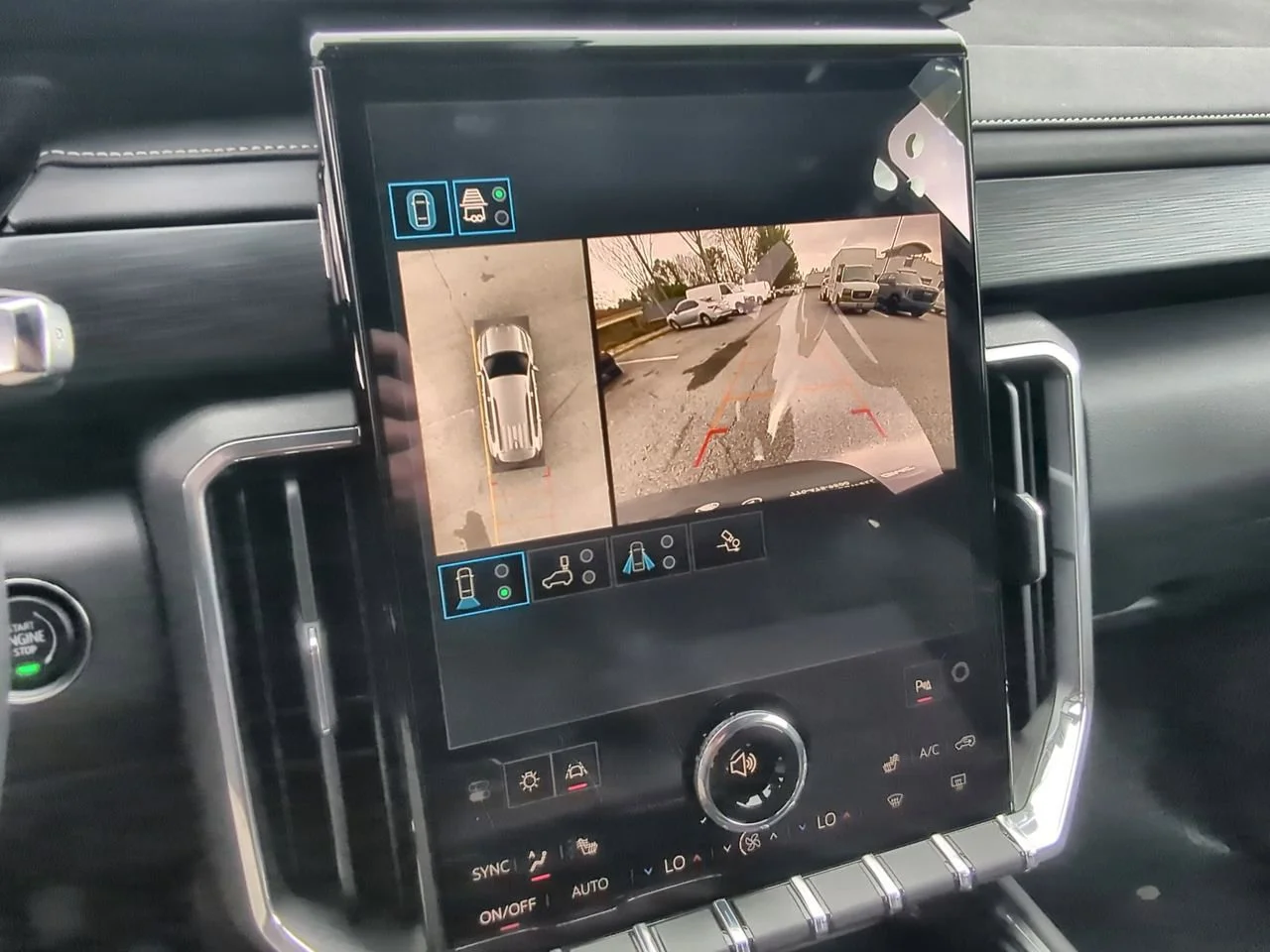 New 2026 Sterling Metallic GMC Elevation image 15