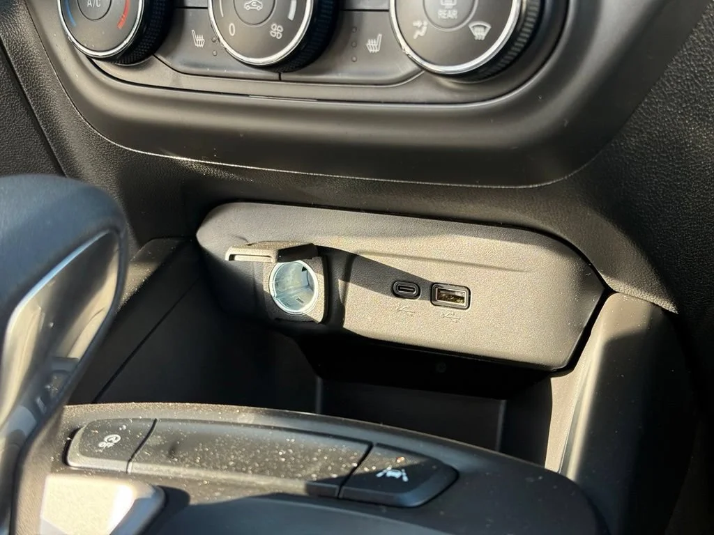 Used 2024 Fountain Blue Chevrolet 1RS image 26