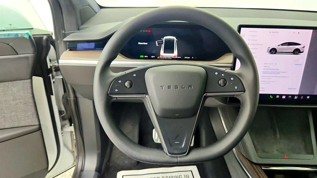 Used 2022 Pearl White Multi-Coat Tesla AWD w/ 22